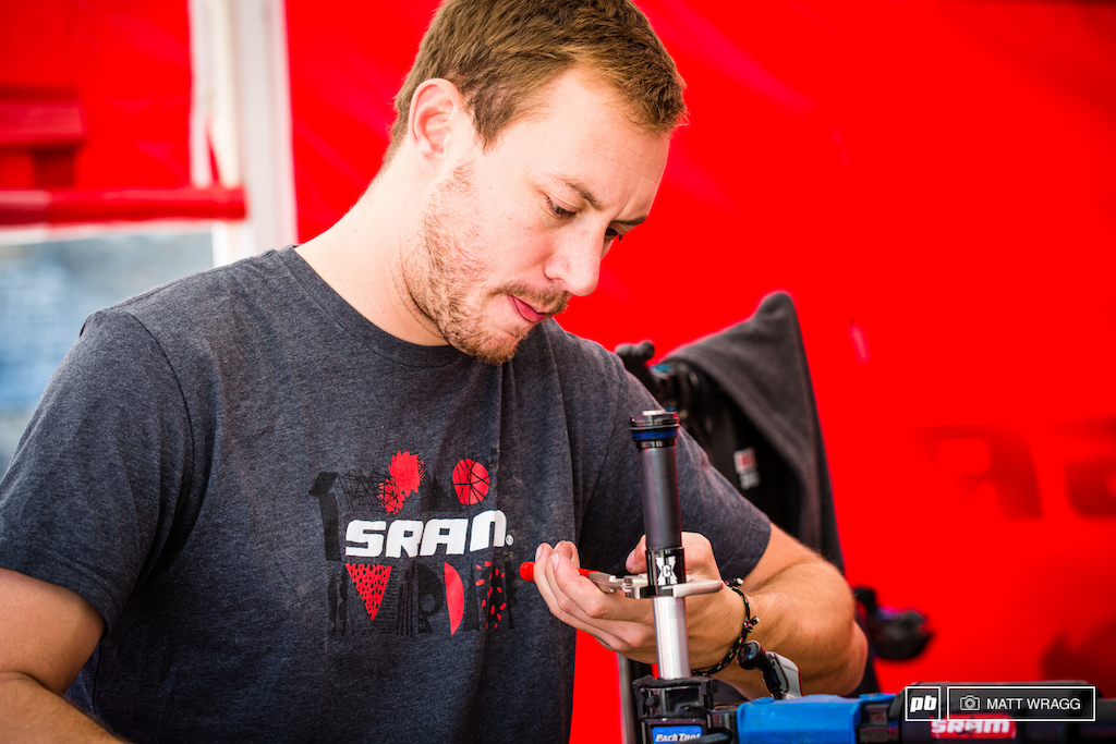 It was a fairly quiet day for the guys at SRAM today, but there were still a few Charger dampers to be stripped and rebuilt ahead of the race.