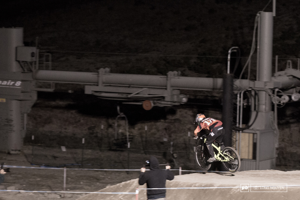 On the second and final heat of the finals Bubba and Mitch crashed in the same corner. Both scrambled quickly to get up but Bubba had a slight mechanical which gave Mitch the edge he needed. Mitch went on to take his second win of the day.