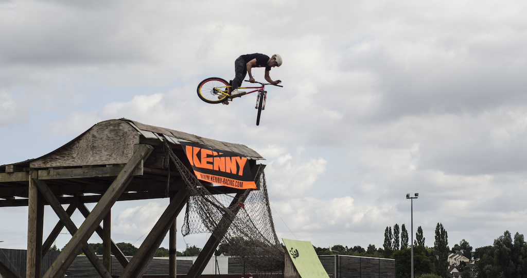 Swamp Gravity Slopestyle Contest 2015, Bronze part of the Freeride Mountain Bike World Tour. Thanks to our partners and sponsors : 
- Ville de Flixecourt
- NS Bikes : http://www.ns-bikes.com/
- Kenny Equipement : http://www.kenny-racing.com/
- Sram : www.sram.com
- Ride It : french MountainBike magazine
- Maisons les Naturelles : http://www.maisonslesnaturelles.fr/
- Flandre Energie : http://www.flandre-energies.fr/