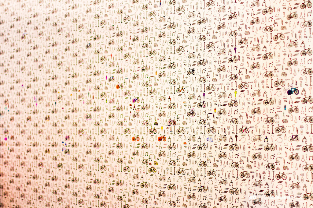 Drops wallpaper