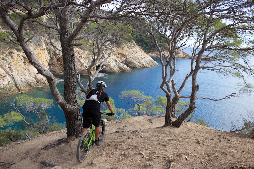 MTB - Enduro HOLIDAYS Costa Brava! 
ALL YEAR ROUND 
Check our offers at www.pureriding.eu