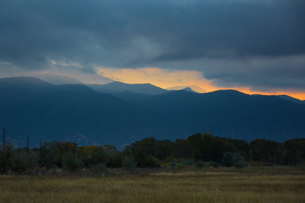 Early morning starts usually means mother nature will be providing a show for you during breakfast here in the high country of Colorado. Monarch Crest Endure put on by Chocolate Bunny Productions hosted by Absolute bike and River Front restaurant in Salida Colorado worked incredibly hard to live up to the standard of Epic given to the area by the world famous Monarch Crest Tail. This Enduro runs off several mountain drainages all accessed through trails and roads that take you to Colorado high alpine. With approximately 9 280 of descending and 6 396 of climbing this race is going to test the best of everyone brave enough to have entered.