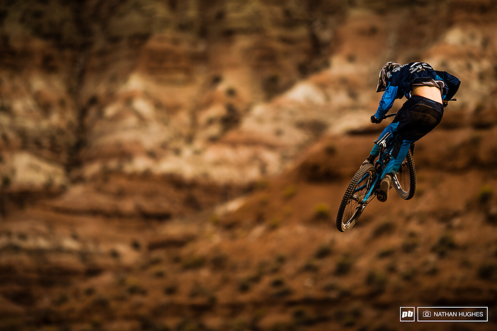 Steezebergen making blue shapes in the desert.