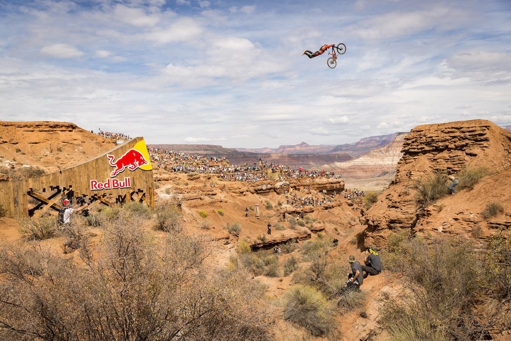 Canyon Gap Superman from Sam Reynolds. 2015 Red Bull Rampage.