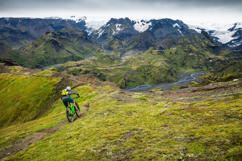 Yeti Cycles x Iceland images.