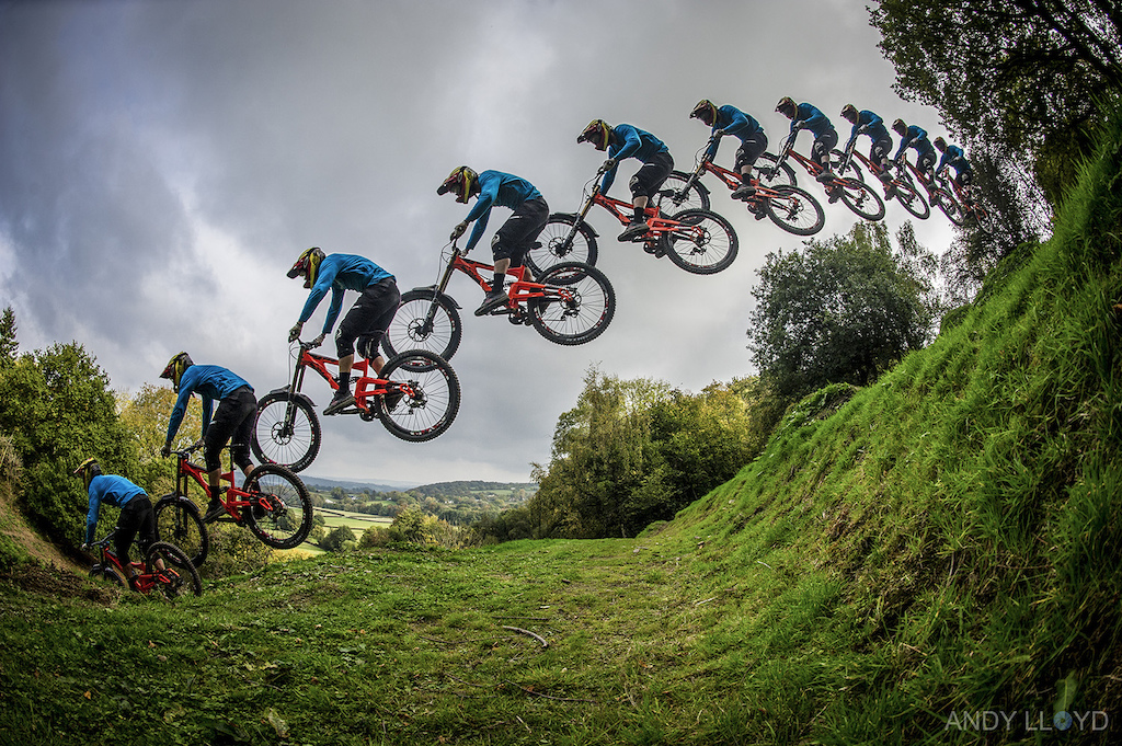 18.10.15.
Rowan Sorrel rides his newly completed backyard track in South Wales.

PIC © Andy Lloyd
www.andylloyd.photography