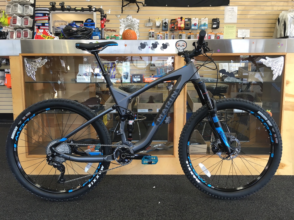 New 2016 Marin Mount Vision 8 Carbon I just built for the store. Full XT 11-speed, XT brakes, KS LEV Integra, Rockshox Pike RC and Monarch RL, WTB Volt, Maxxis TR Ardent and Minion DHF, Kore bar and stem. (Blue pedals not included.)