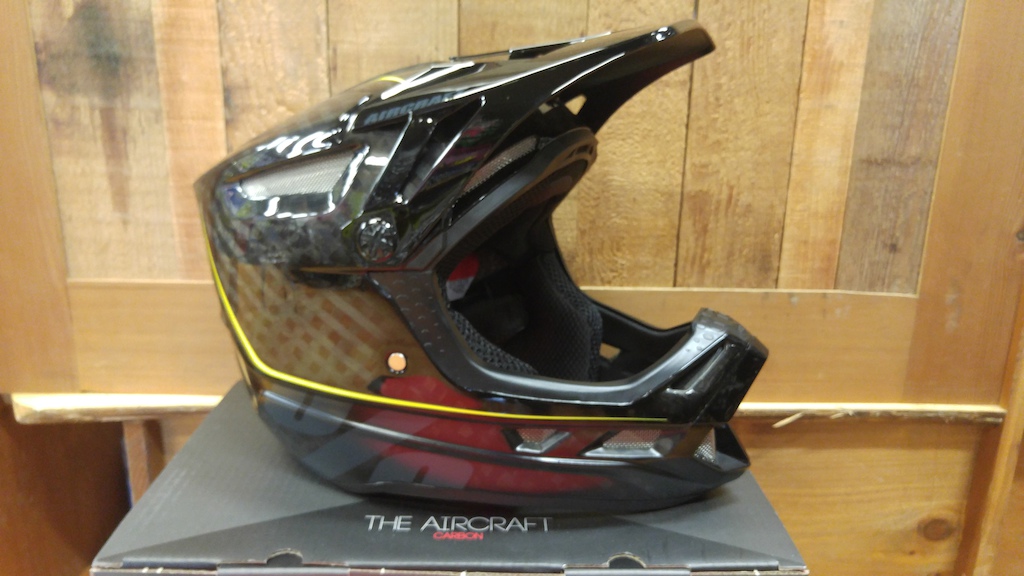 100% Aircraft Carbon Fullface Helmets, in stock first at North Shore Bike Shop