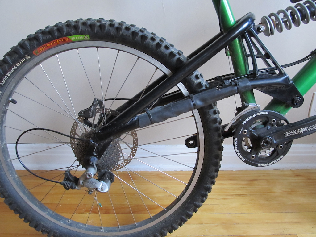 2003 Santa Cruz Bullit (with new spare shock)