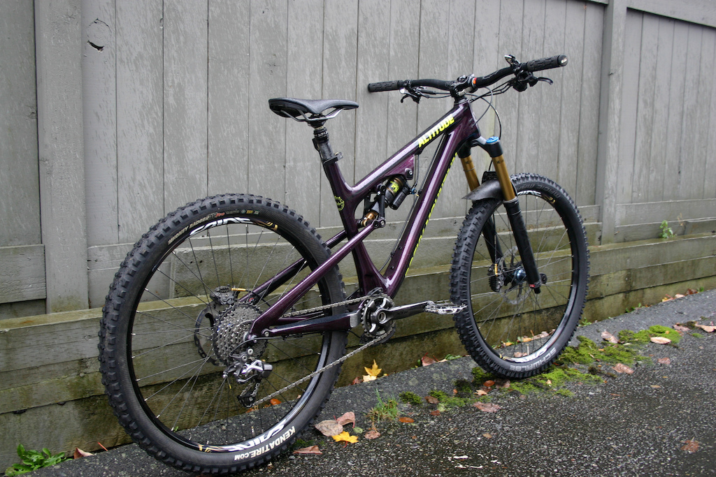 2016 Rocky Mountain Altitude Rally Edition. Frame up custom build, Saint brakes/drivetrain, XTR cranks, Chromag BZA 35mm bar/stem, Fox 36/ Float X evol, KS Lev, Chris King/Hope wheels, Kenda/Schwalbe tires, RaceFace Atlas pedals, OneUp Radr cage/ 42T cog/ chain guide. 31 lbs