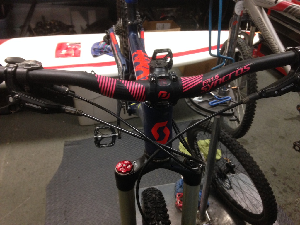 2015 SCOTT VOLTAGE FR730