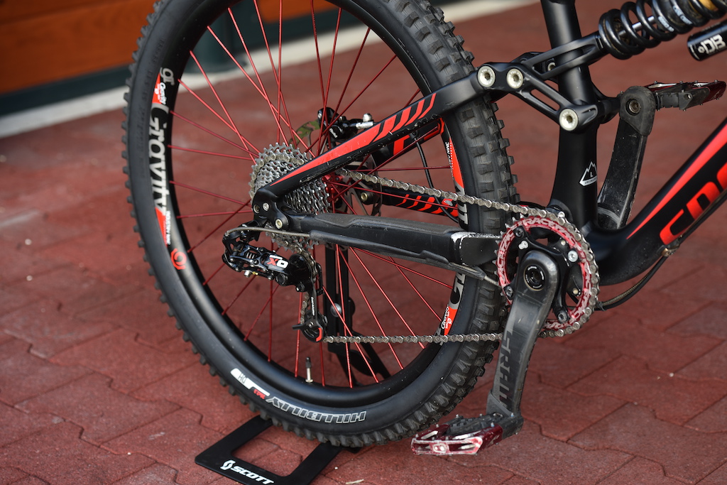 2013 Specialized Enduro Expert EVO **UPGRADED**