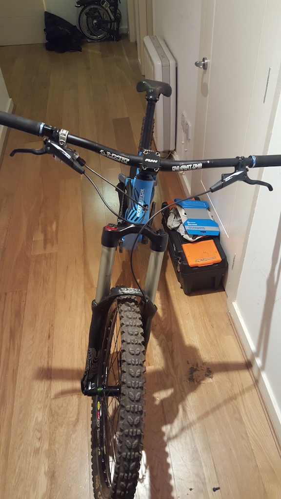 2012 Commencal Suprem DH V3