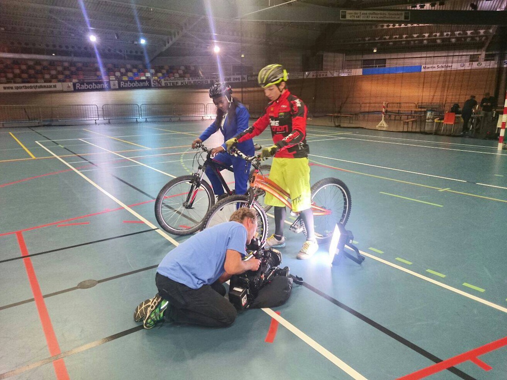 Short docu about me and Slowbiking.
As I have the World record time and 'm the Dutch champion of 2015.

Soon on TV (no date given jet)
