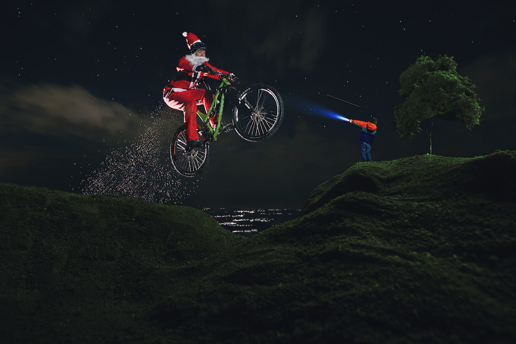 Forcing the perspective between reality and make believe this Christmas to make sure Santa delivers all you guys your bike gifts this Xmas Merry Christmas 2015 to you all and wishing you all the best...Cheers Laurence CE - www.laurence-ce.com