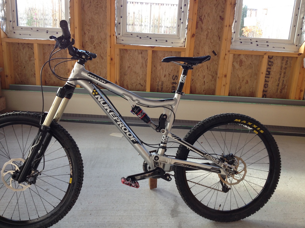 Nukeproof Mega