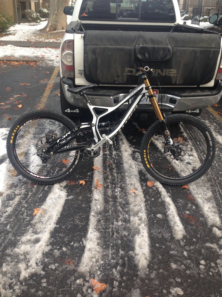 2013 Specialized Demo 8 Carbon