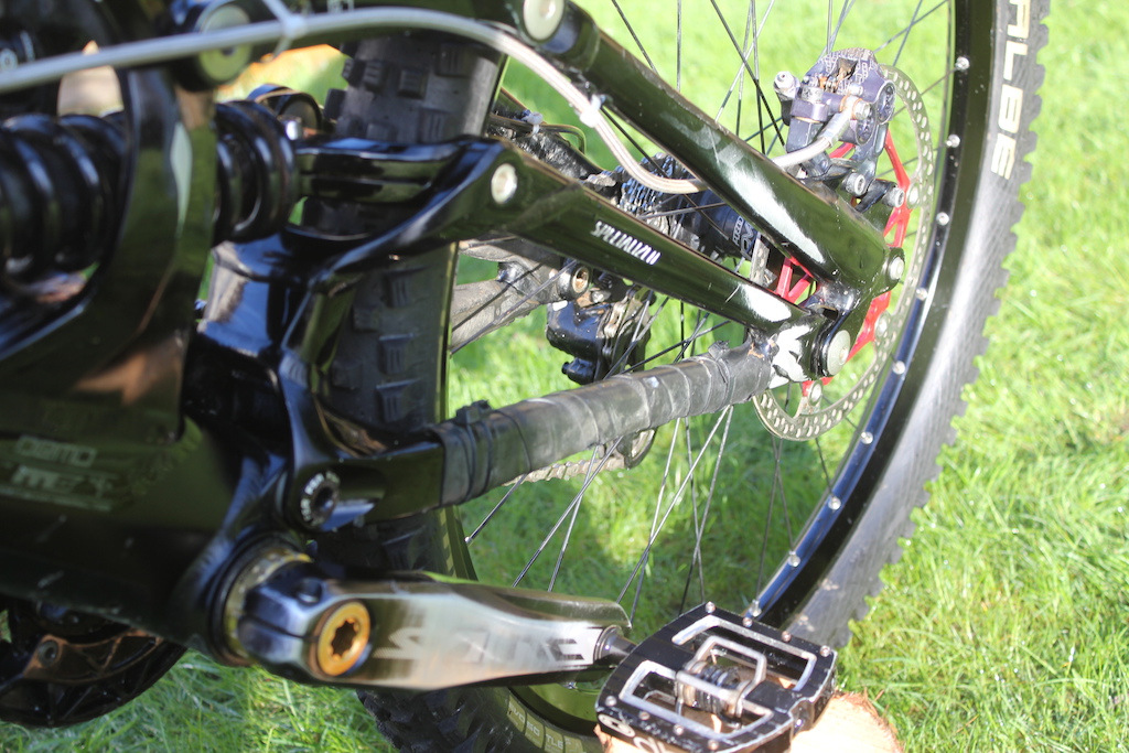 2014 Specialized Demo 8 (medium)