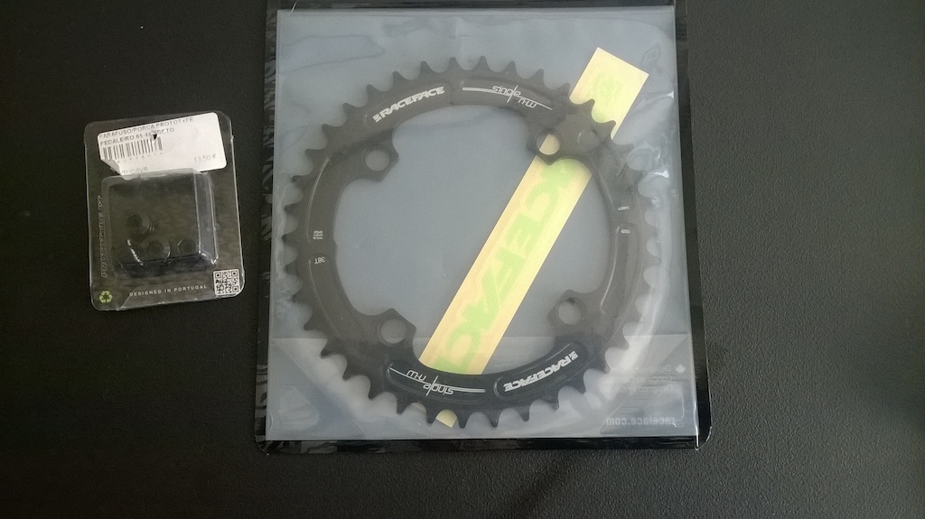 Race face N/W chainring 38t