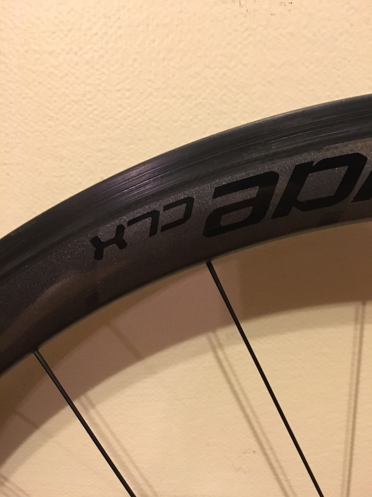 2015 Specialized Roval CLX 40 wheelset clincher Shimano