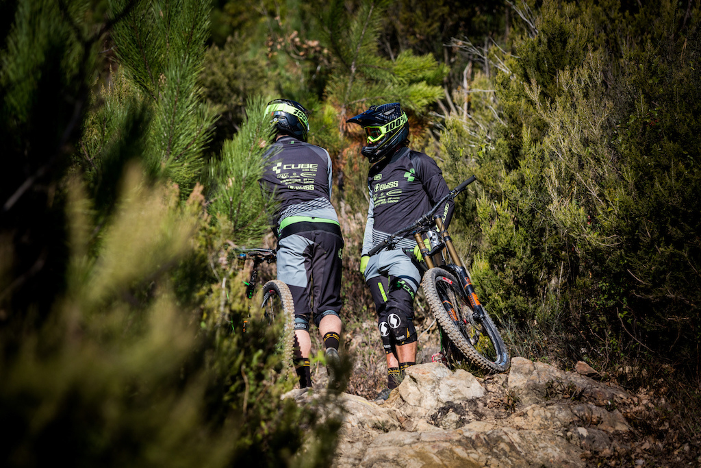 Greg Williamson and Matt Walker Sign with Cube Global Squad