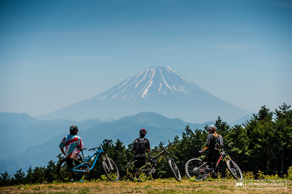 Images for "Land of the Riding Fun - Bernardo Cruz and Steffi Marth in Japan" article