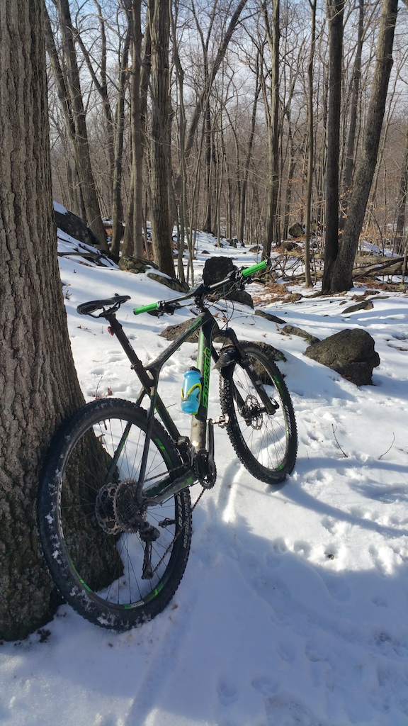Who needs fatbikes to enjoy riding in the snow.