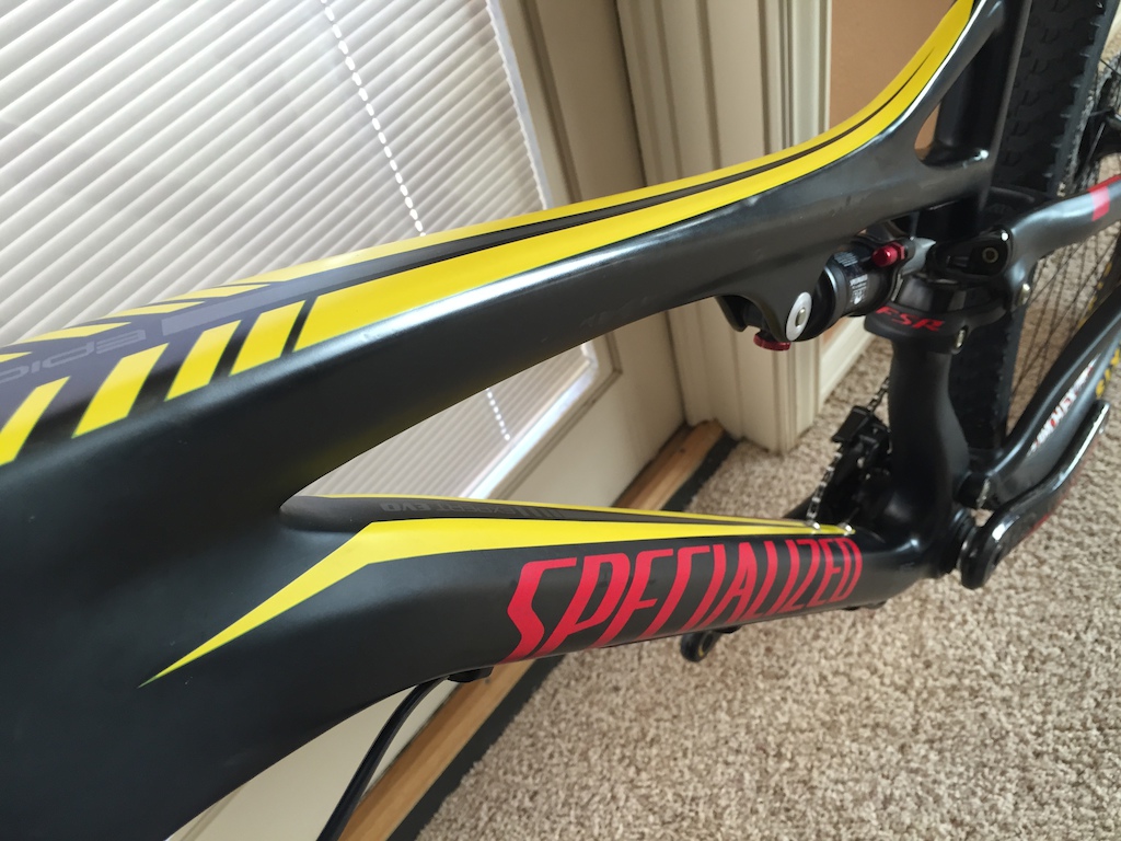 2013 Specialized Epic Expert Carbon Evo 29- Like New!