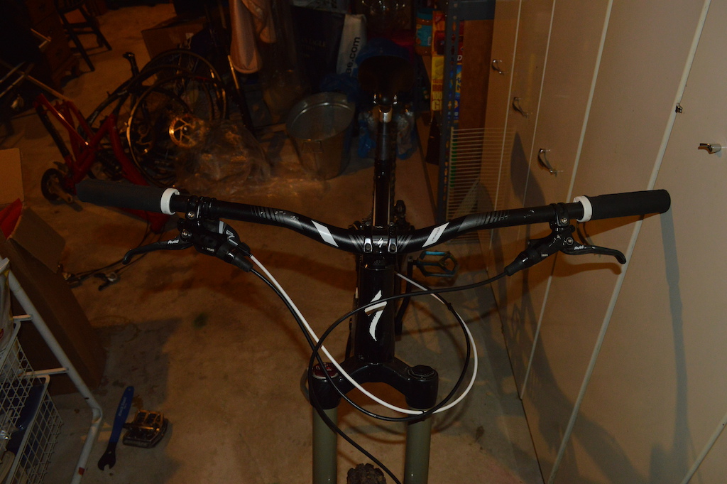 XO Trails X7 shifter Specialized DH Bar Xfusion fork(comes with 2 springs)