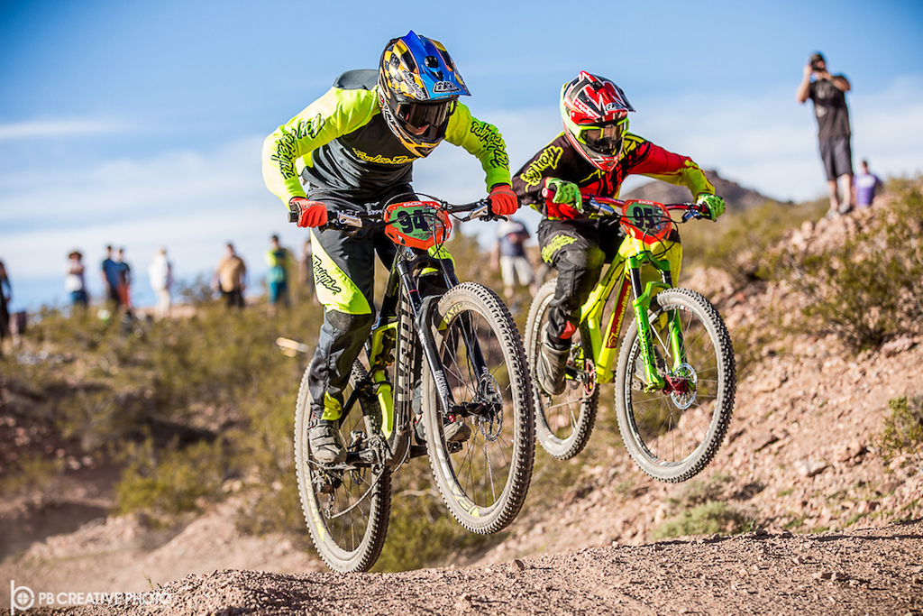 Old friends and rivals battling it out at the 2016 DVO Mob n Mojave's DS race. 2-13-16.
