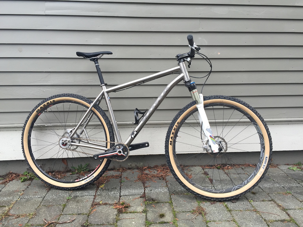 2011 Kona Raijin titanium 20