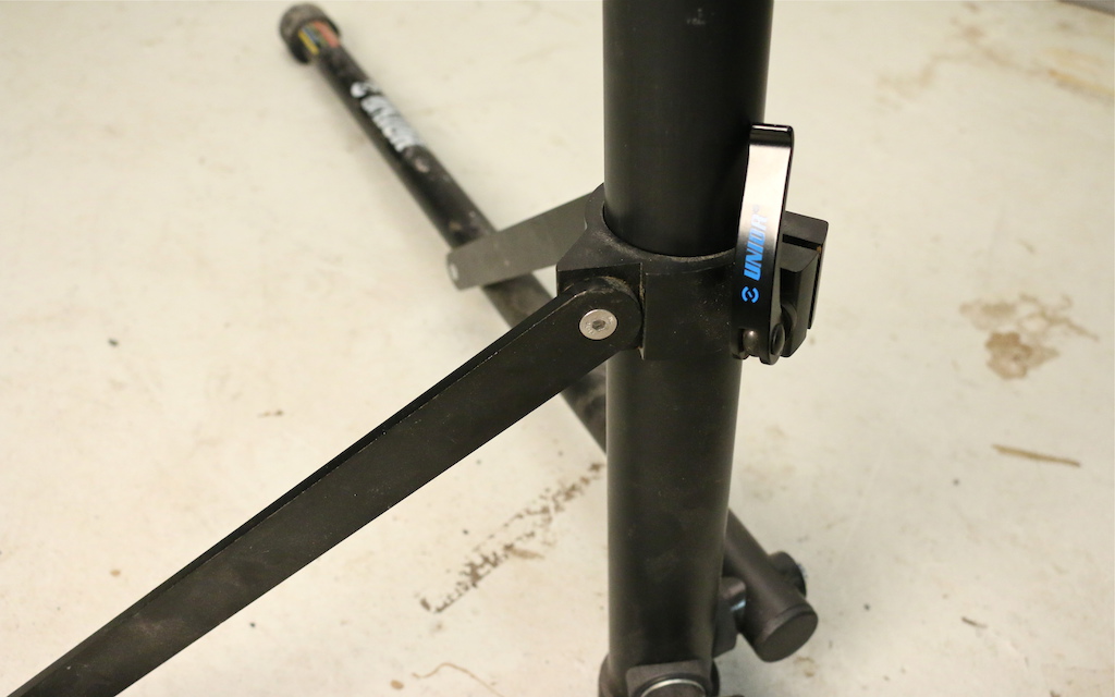 Unior BikeGator+ repair stand review test