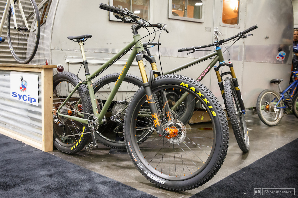 Jeremy Sycip of Sycip Designs from Santa Rosa, California brought this 27.5 plus hardtail.