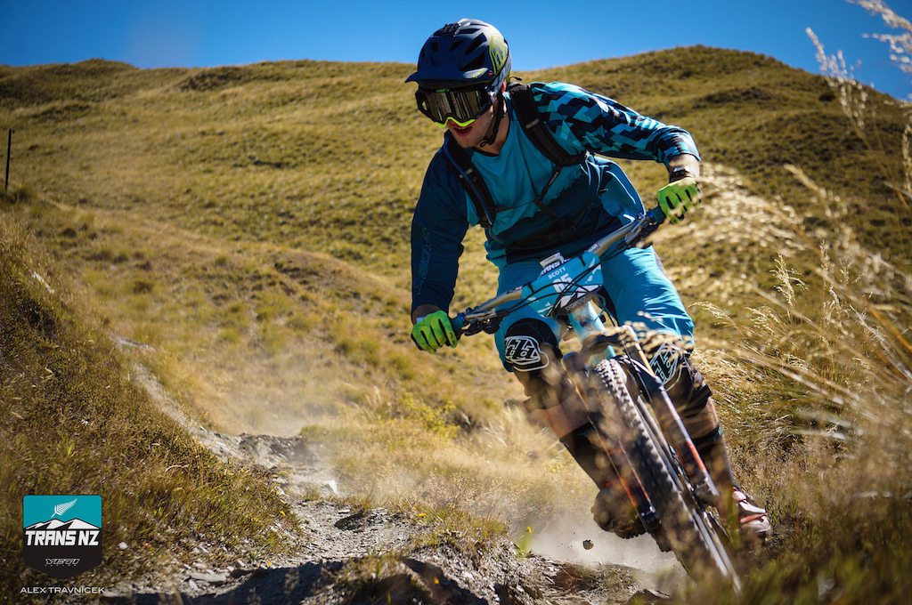 Stage 4 offered the riders a chance to let go of the brakes and fly through some golden Queenstown grass sections.