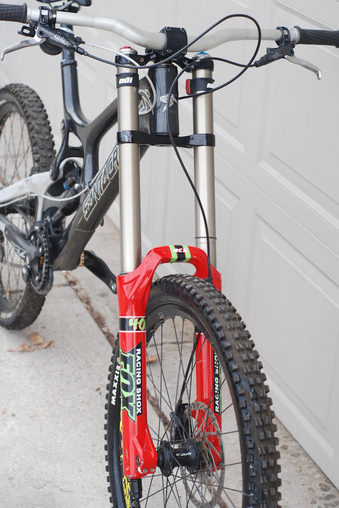 2012 Santa Cruz V10 Carbon