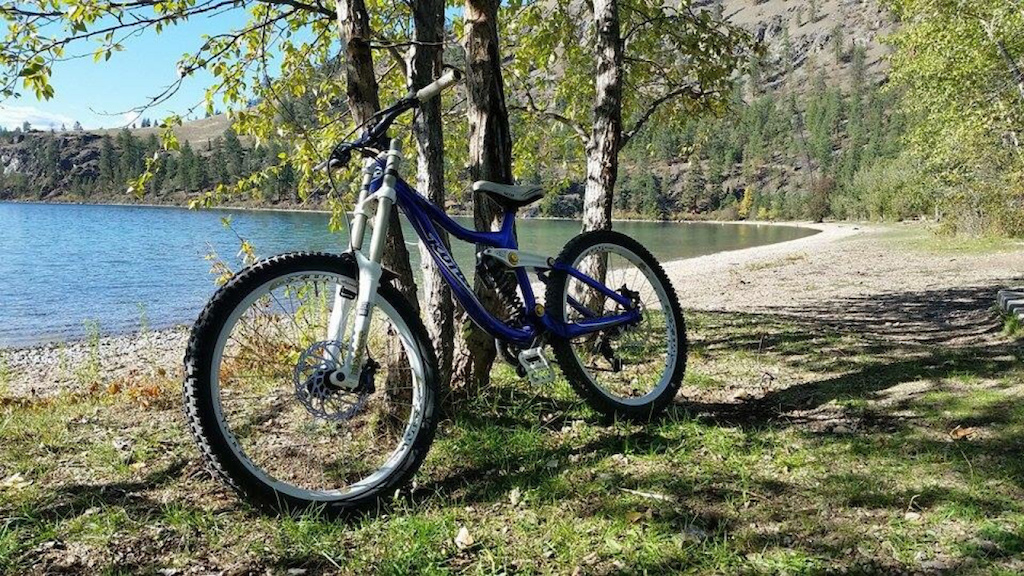 2011 Kona Operator M