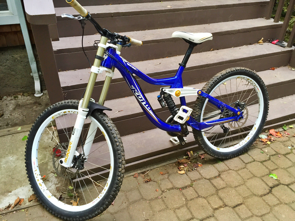 2011 Kona Operator M