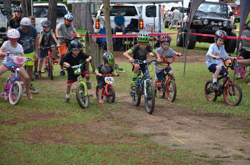 At the Dust N Bones race everyone gets to race. They have to start somewhere...