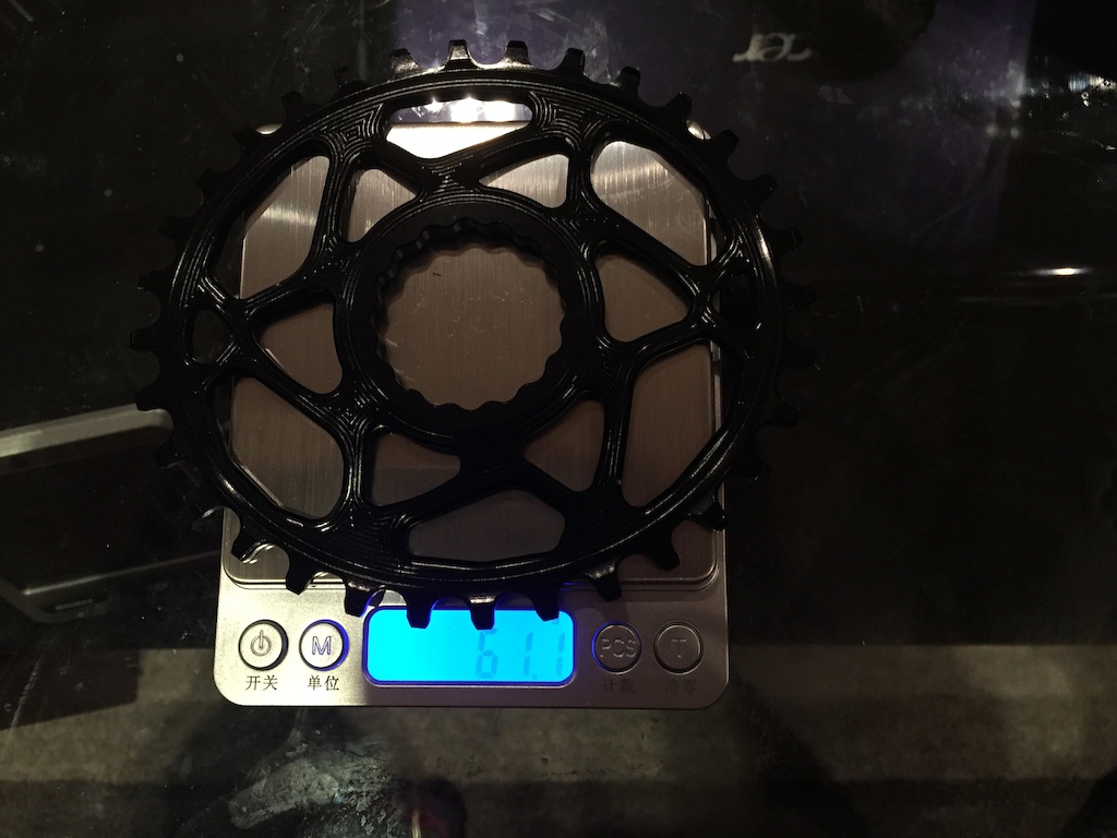 AbsoluteBlack RaceFace Cinch 32t Oval chainring