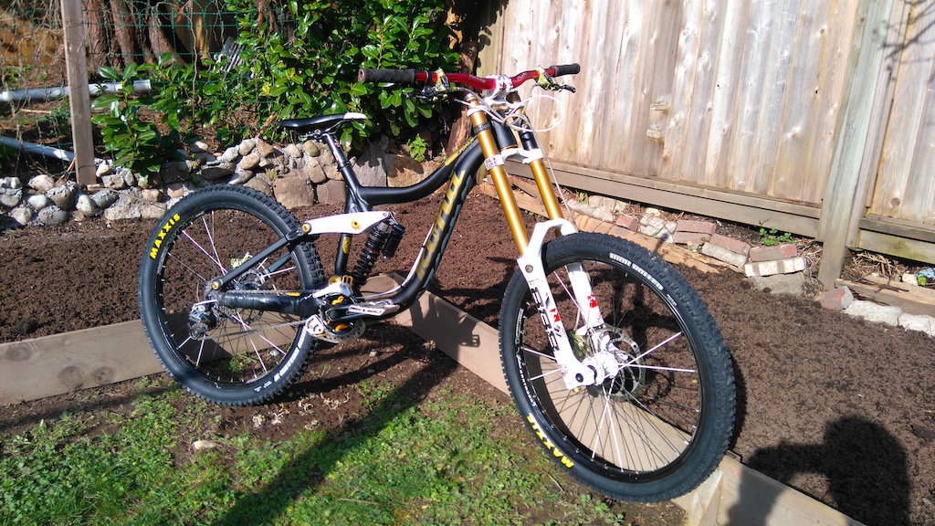2013 Custom build Kona Supreme Operator