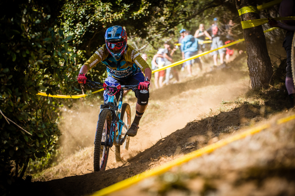 Caro Gehrig also got her best EWS result this past weekend, she rode consistently all weekend to secure the 8th spot in GC.