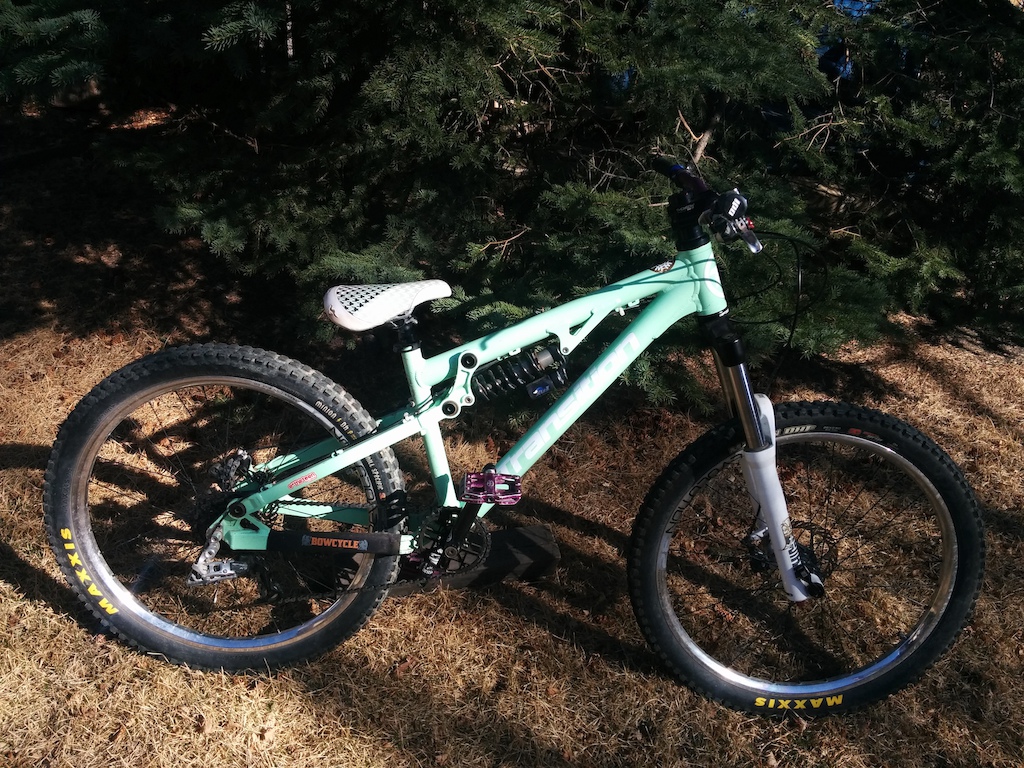 2010 Transition Bottlerocket Medium