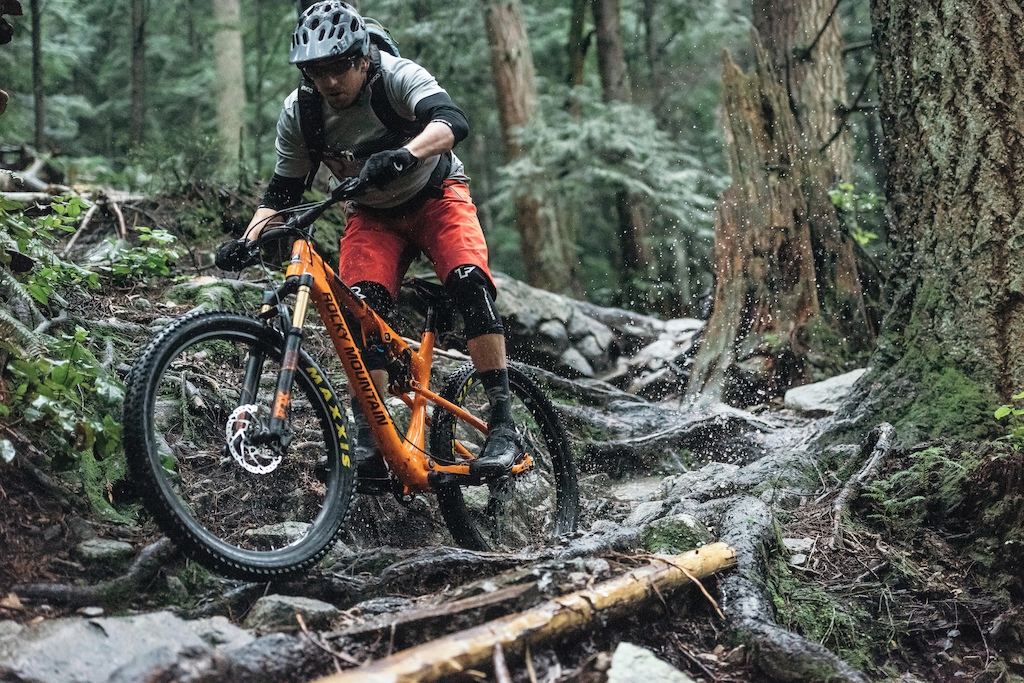 Rocky Mountain's New Pipeline - First Look - Pinkbike