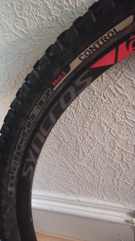 2014 Specialized Butcher Control 29er Pair