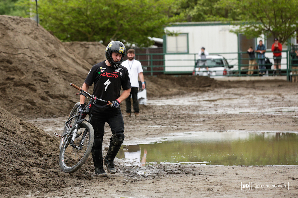 Nicholi Rogatkin pulled out the twister but would go down. Nicholi quickly picked up his bike and headed right back to the top.