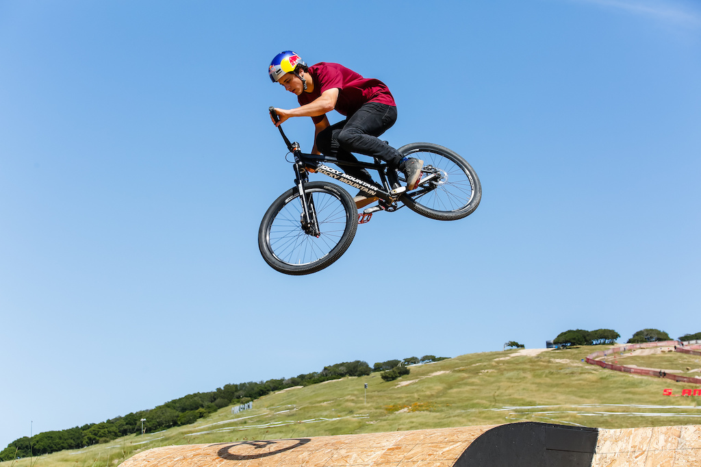 The Subaru booth had a great wooden halfpipe built by the Lumberyard Indoor Bike Park from Portland, Oregon.