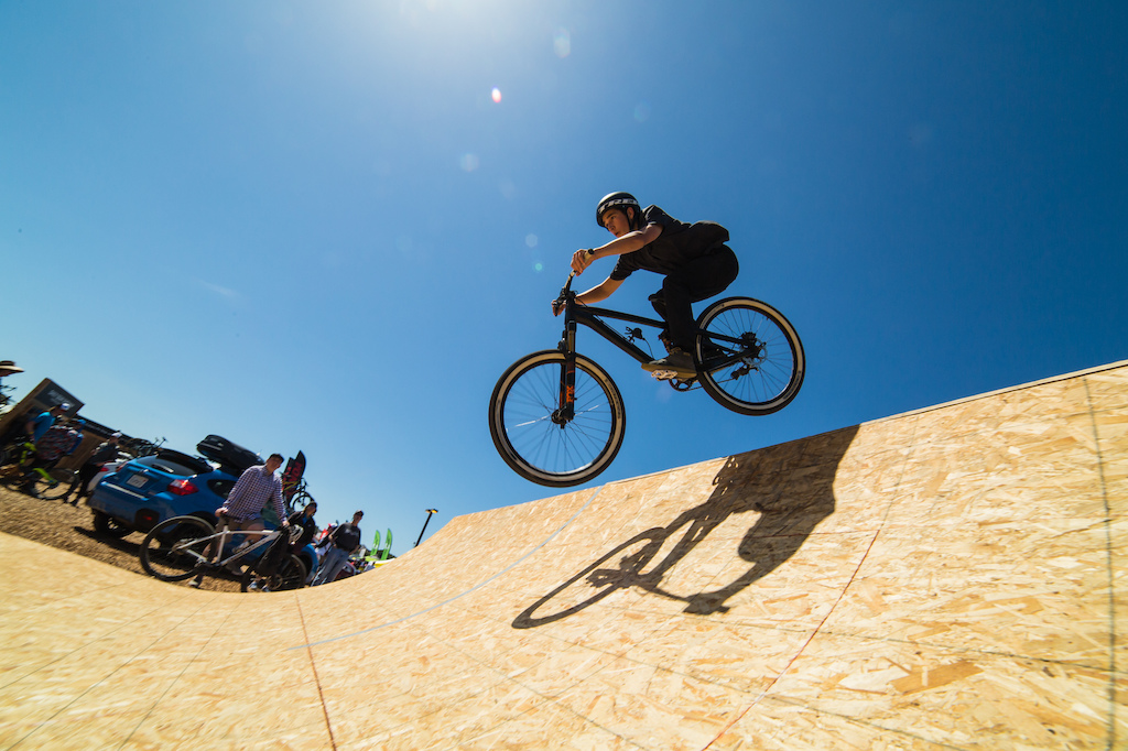 The Subaru booth had a great wooden halfpipe built by the Lumberyard Indoor Bike Park from Portland, Oregon.