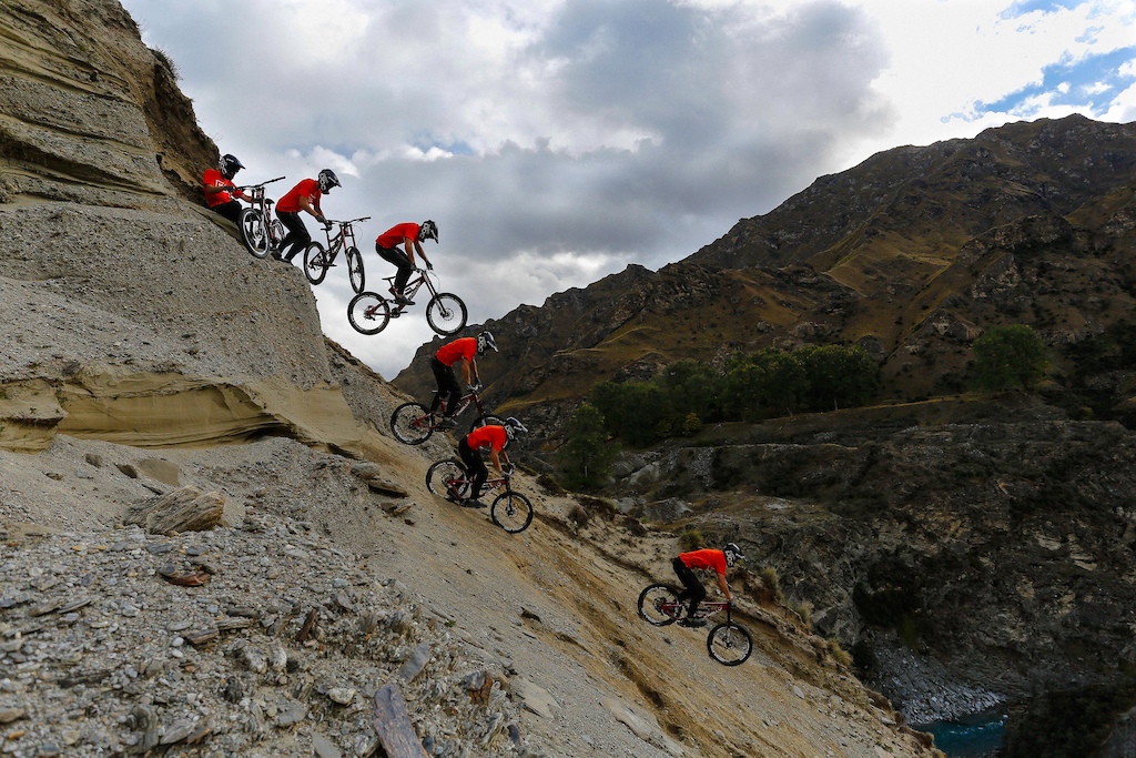 Photo by Quentin Kenning