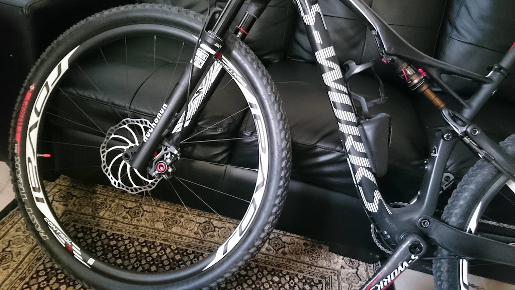2015 S-WORKS  WORLD CUP EPIC 29 FULL CARBON RACE BIKE