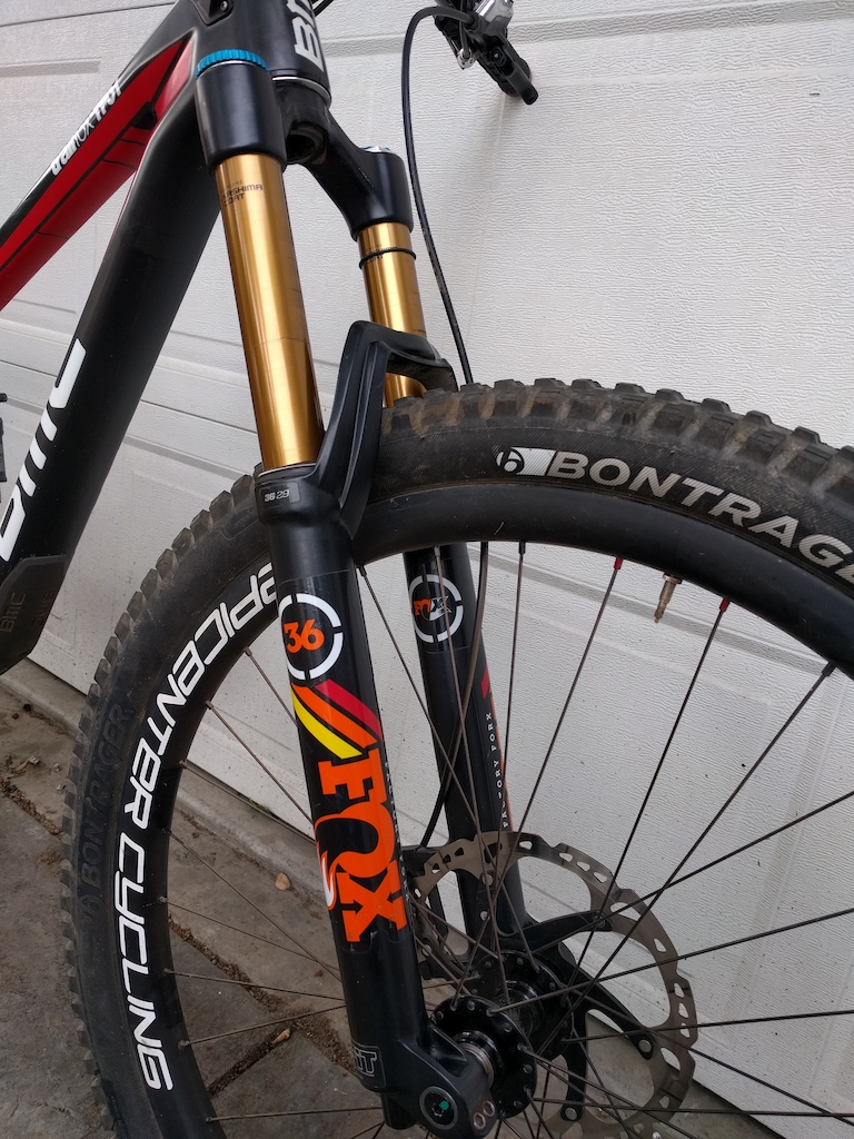2015 BMC Trailfox TF01, Carbon wheels
